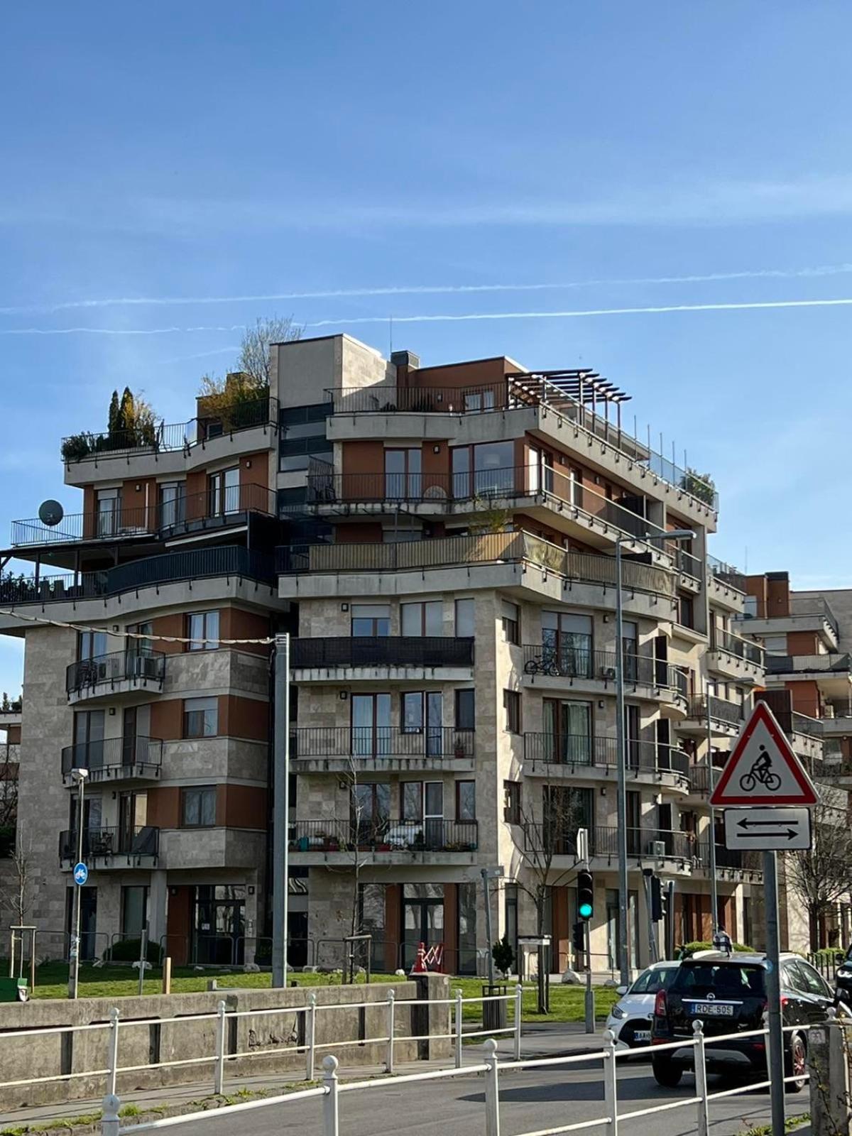 Lux Cordia Apartment With Free Parking Budapest Exterior photo